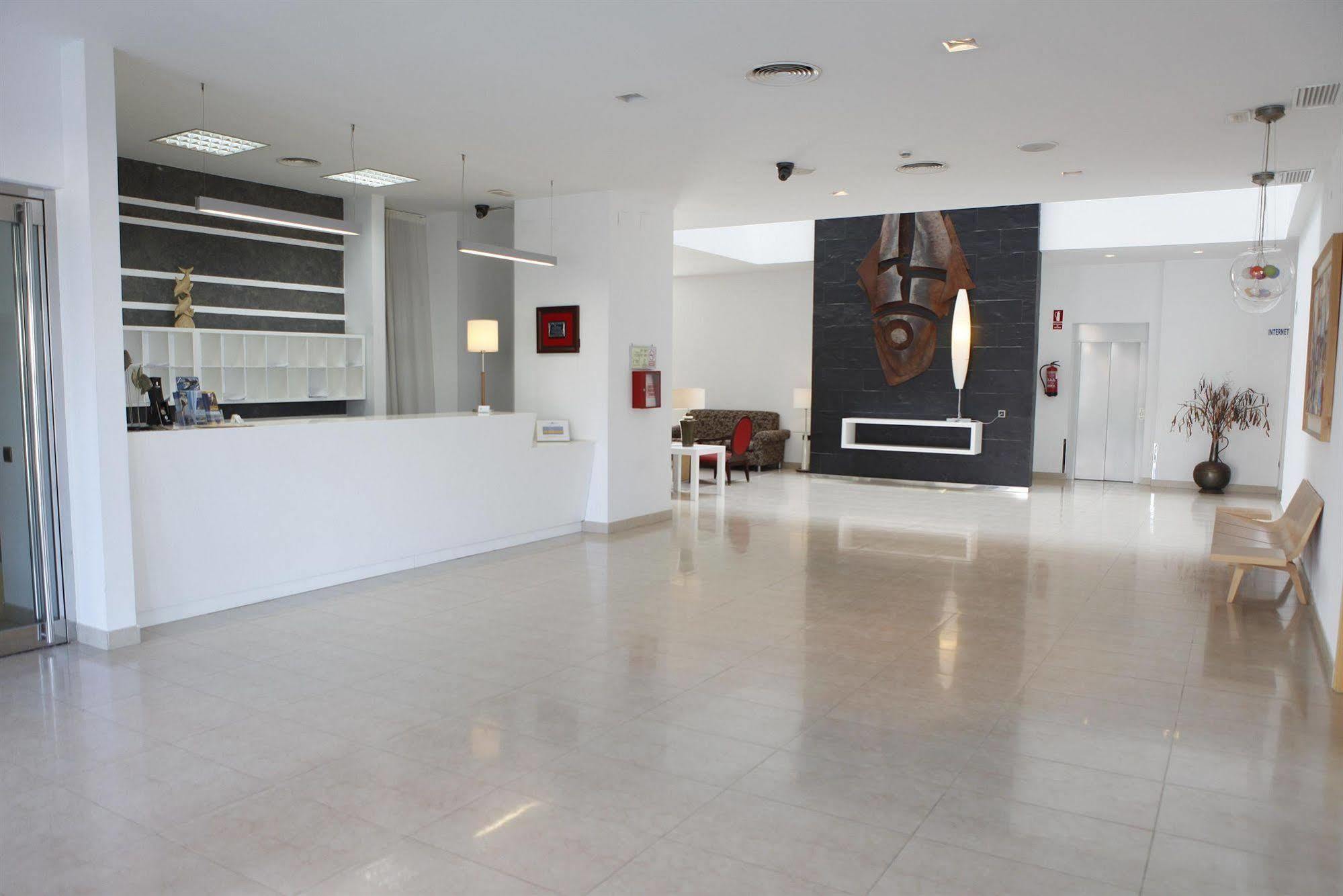 Hotel Adiafa Μπαρβάτε Εξωτερικό φωτογραφία